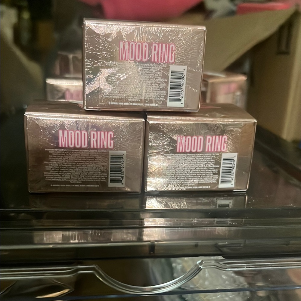 Mood Ring Eye Gloss Powder, new! Jeffree Star ⭐️